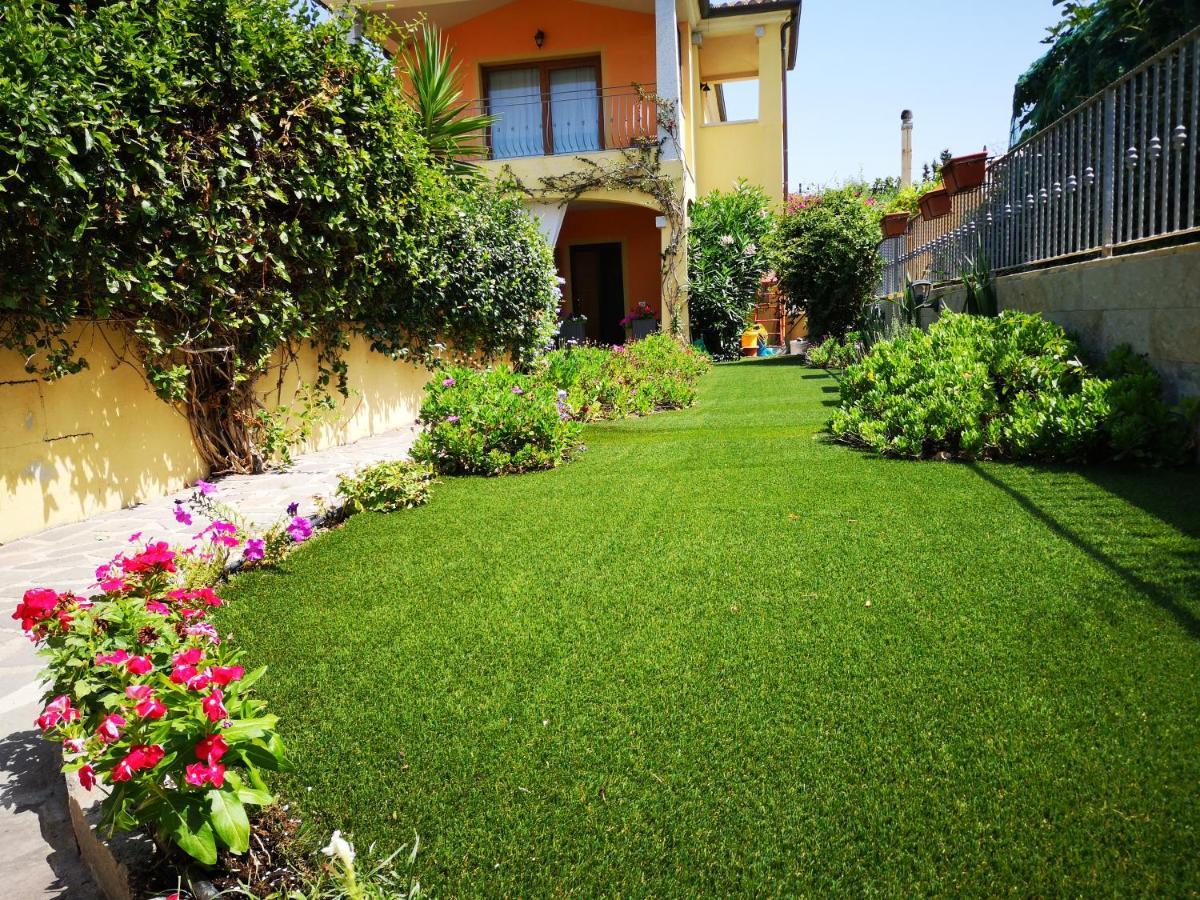 Villa Casa Con Giardino à Olbia Extérieur photo