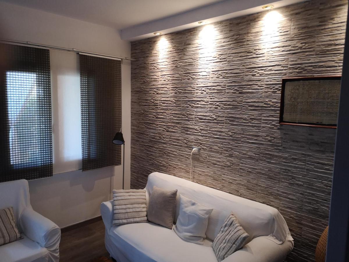 Villa Casa Con Giardino à Olbia Extérieur photo