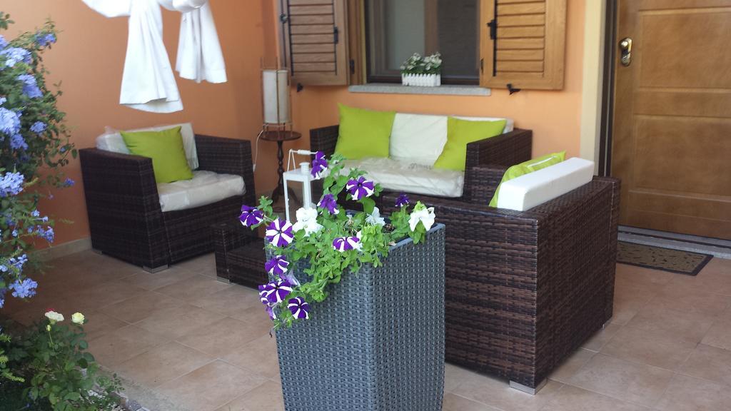 Villa Casa Con Giardino à Olbia Extérieur photo