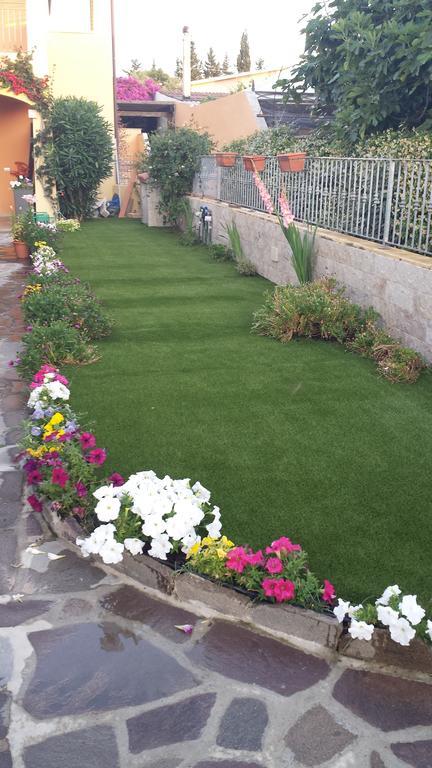 Villa Casa Con Giardino à Olbia Extérieur photo